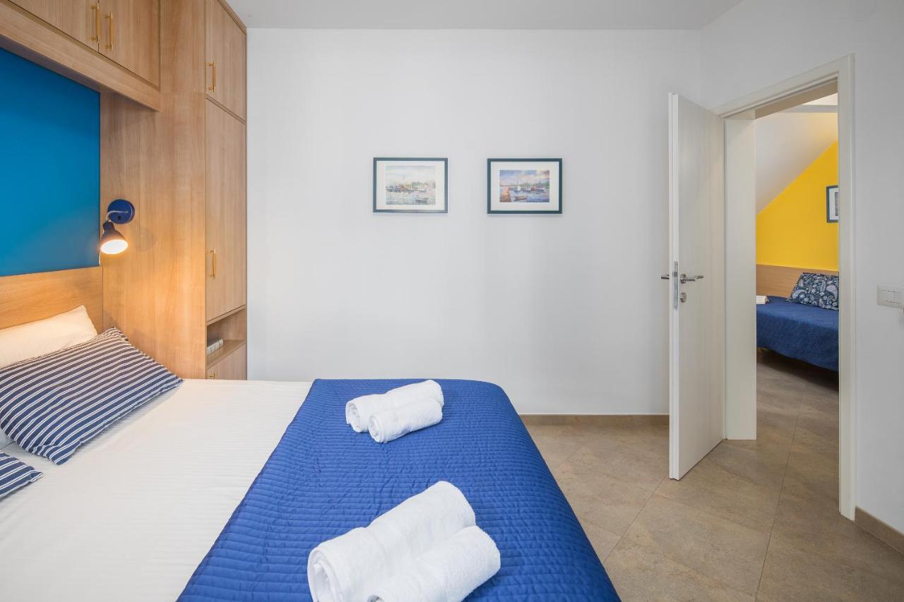 פורץ Apartment Gloria Premium מראה חיצוני תמונה